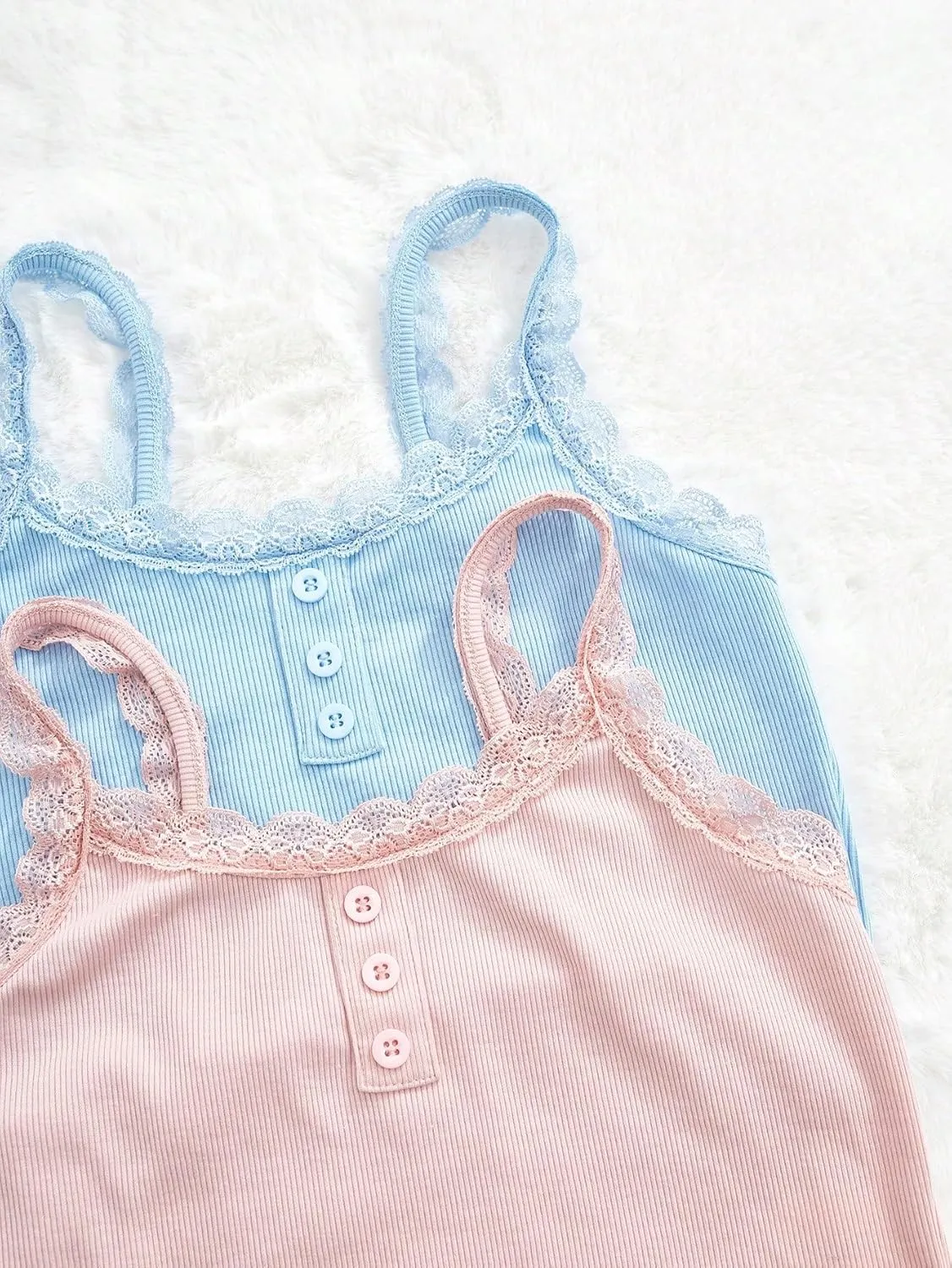 Milumia Girl's 2 Pack Cute Lace Trim Ribbed Camisoles Button Front Cami Crop Tops