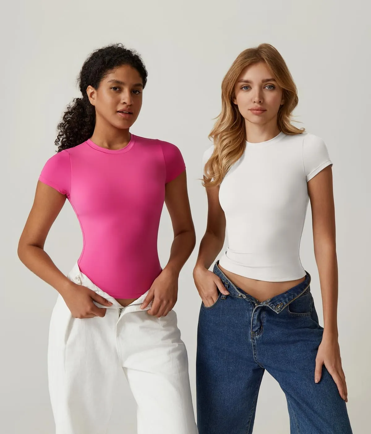 QINSEN Women's Crew Neck Short Sleeve Double-Layer Tops Basic Slim Fit Going Out T Shirt