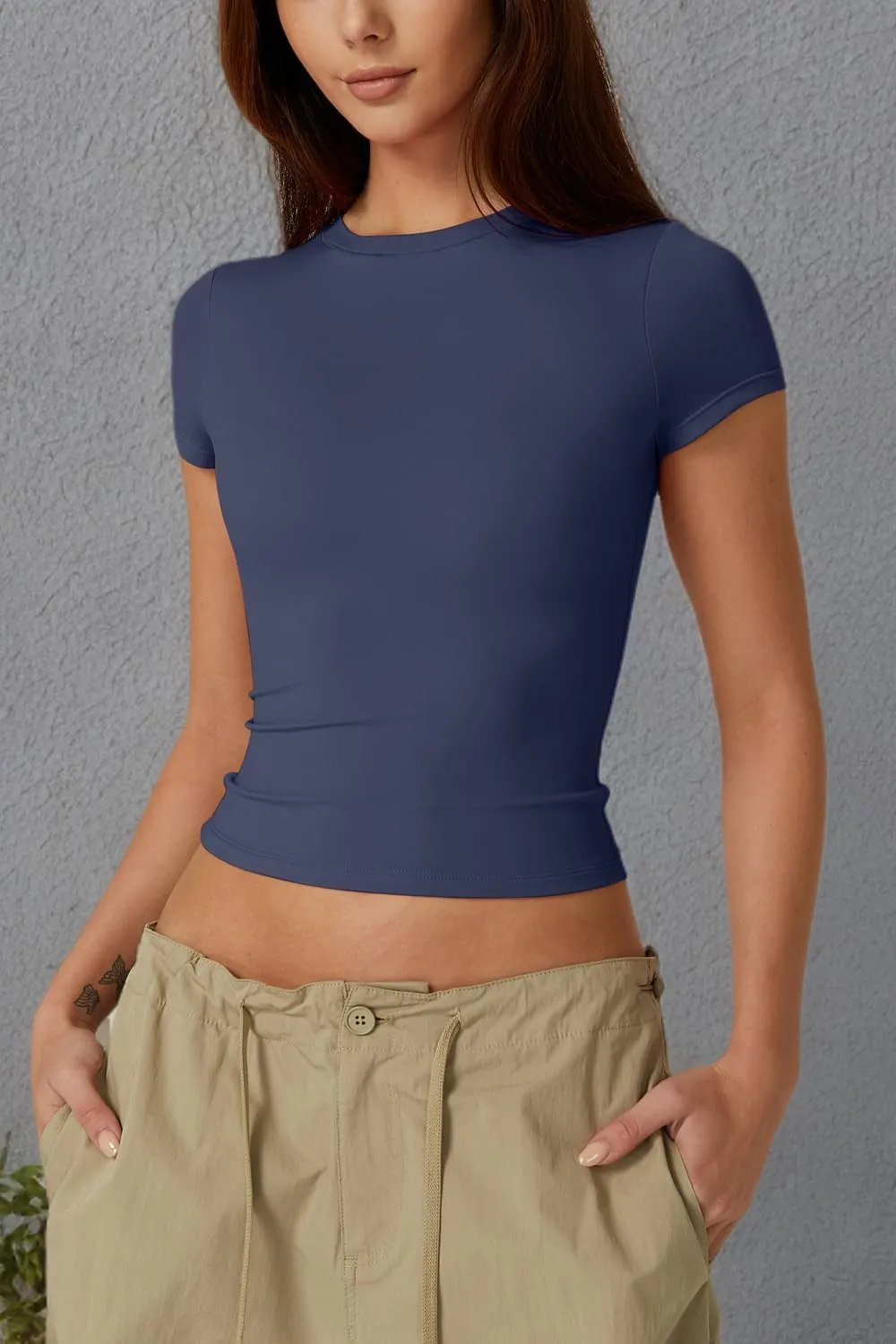 QINSEN Women's Crew Neck Short Sleeve Double-Layer Tops Basic Slim Fit Going Out T Shirt