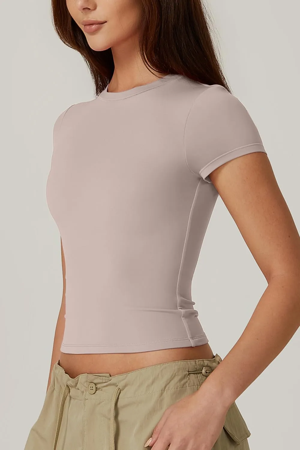 QINSEN Women's Crew Neck Short Sleeve Double-Layer Tops Basic Slim Fit Going Out T Shirt