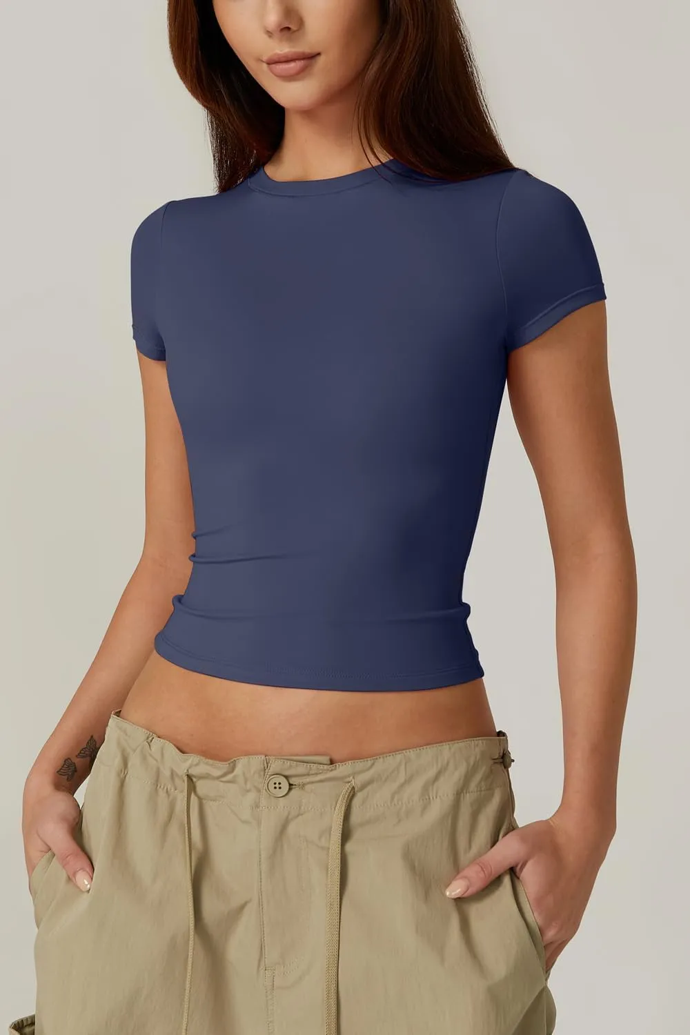 QINSEN Women's Crew Neck Short Sleeve Double-Layer Tops Basic Slim Fit Going Out T Shirt