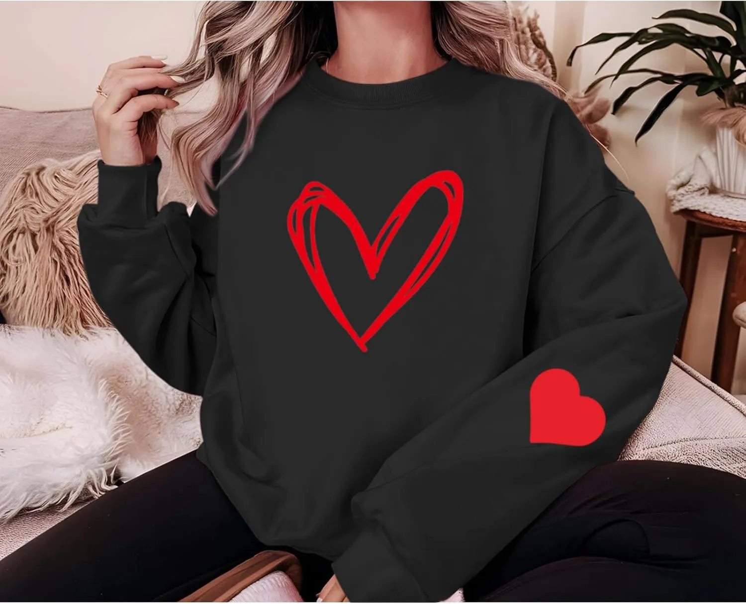 Valentines Sweatshirt Women Red Love Heart Graphic Crewneck Long Sleeve Shirts Valentine's Pullover Tops