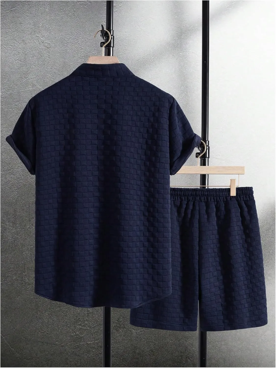 Verdusa Men's 2 Pieces Outfits Short Sleeve Button Down Shirts Textured Short Set