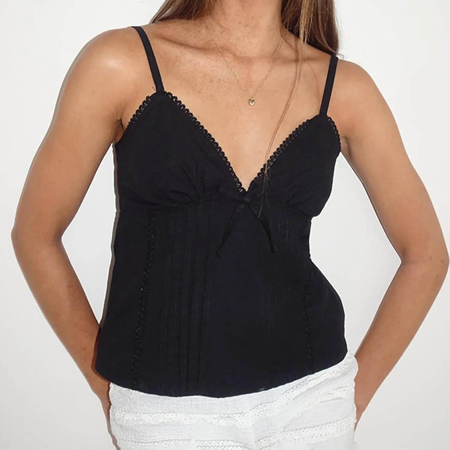 Women Summer Y2K Camisoles Sexy V-Neck Cute Ruffle Babydoll Spaghetti Strap Tank Bustier Going Out Tops